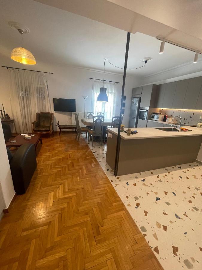 Apartamento Pagrati Flat 7 Atenas Exterior foto