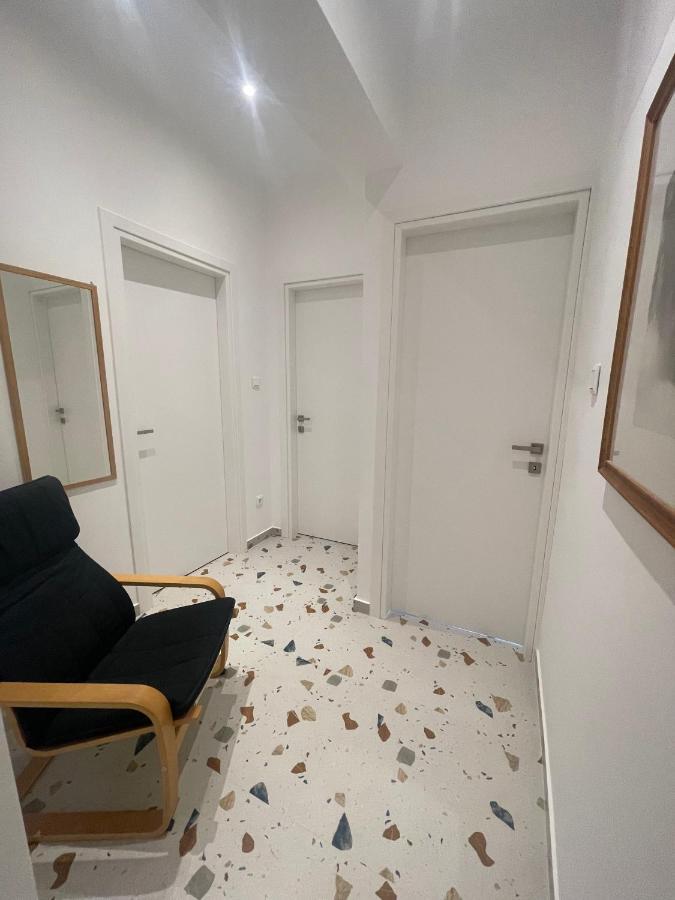 Apartamento Pagrati Flat 7 Atenas Exterior foto