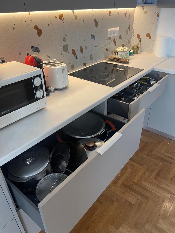 Apartamento Pagrati Flat 7 Atenas Exterior foto